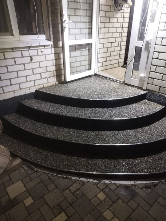 Darbs, ko veica Aktash 1